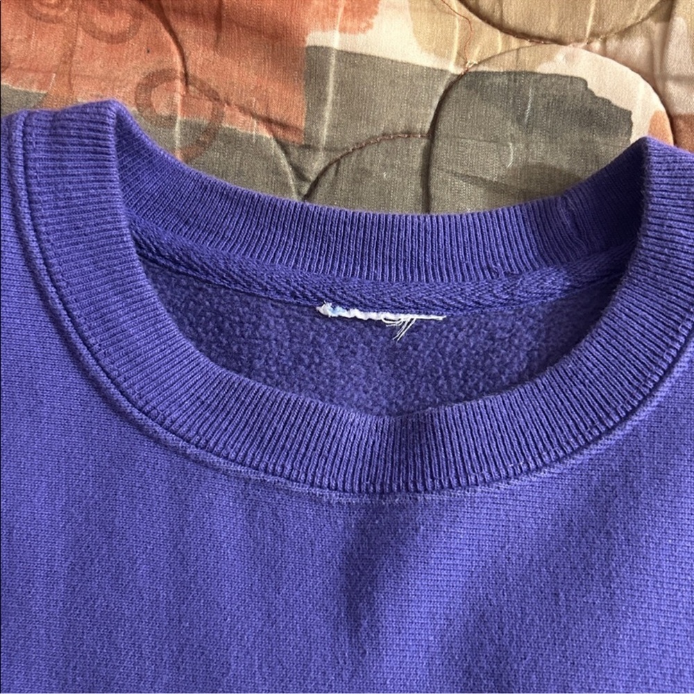 Champion Purple Sweater - Picture 6 of 6
